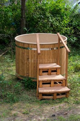 Лестница-подиум с перилами